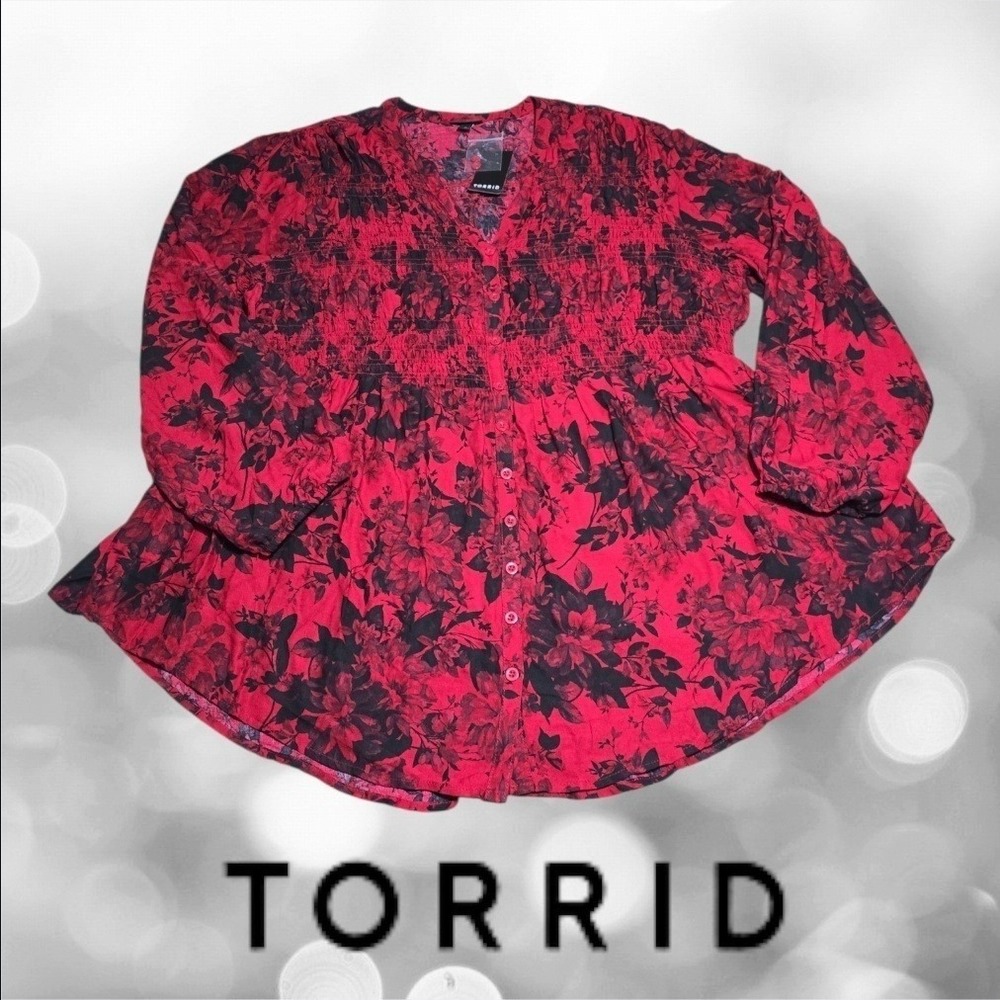 Torrid Tunic Top Womens Smocked Floral Button Down Red Black 2X NEW - Picture 2 of 13